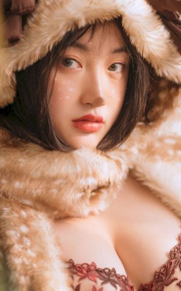 欧美丰乳肥臀内衣图片_BDHD在线观看
