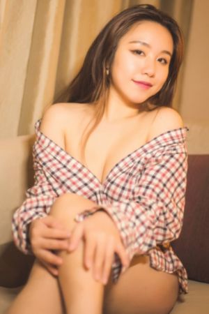欧美日韩一中文字不卡v_720在线视频播放